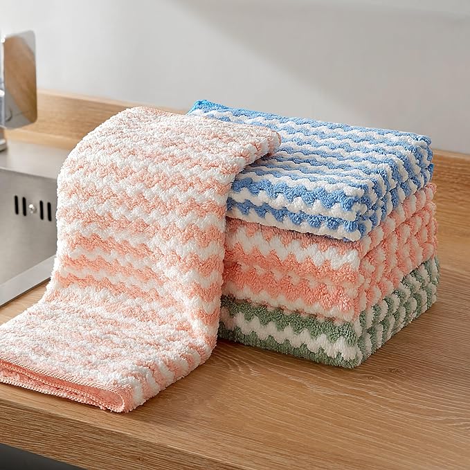 JOYMOOP 5 Pack Microfiber Cleaning Cloth, All-Purpose Microfiber Towels, Absorbent Streak Free Lint Free Rags for Cleaning Reusable and Washable Towels - 11.81" x 11.81"