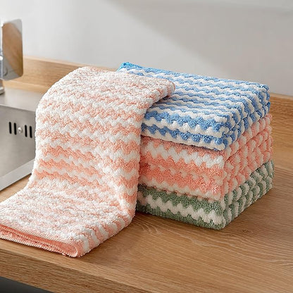 JOYMOOP 5 Pack Microfiber Cleaning Cloth, All-Purpose Microfiber Towels, Absorbent Streak Free Lint Free Rags for Cleaning Reusable and Washable Towels - 11.81" x 11.81"